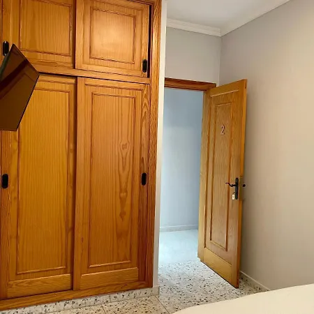 Homeforguest Amplio Apartamento En Triana Apartamento *